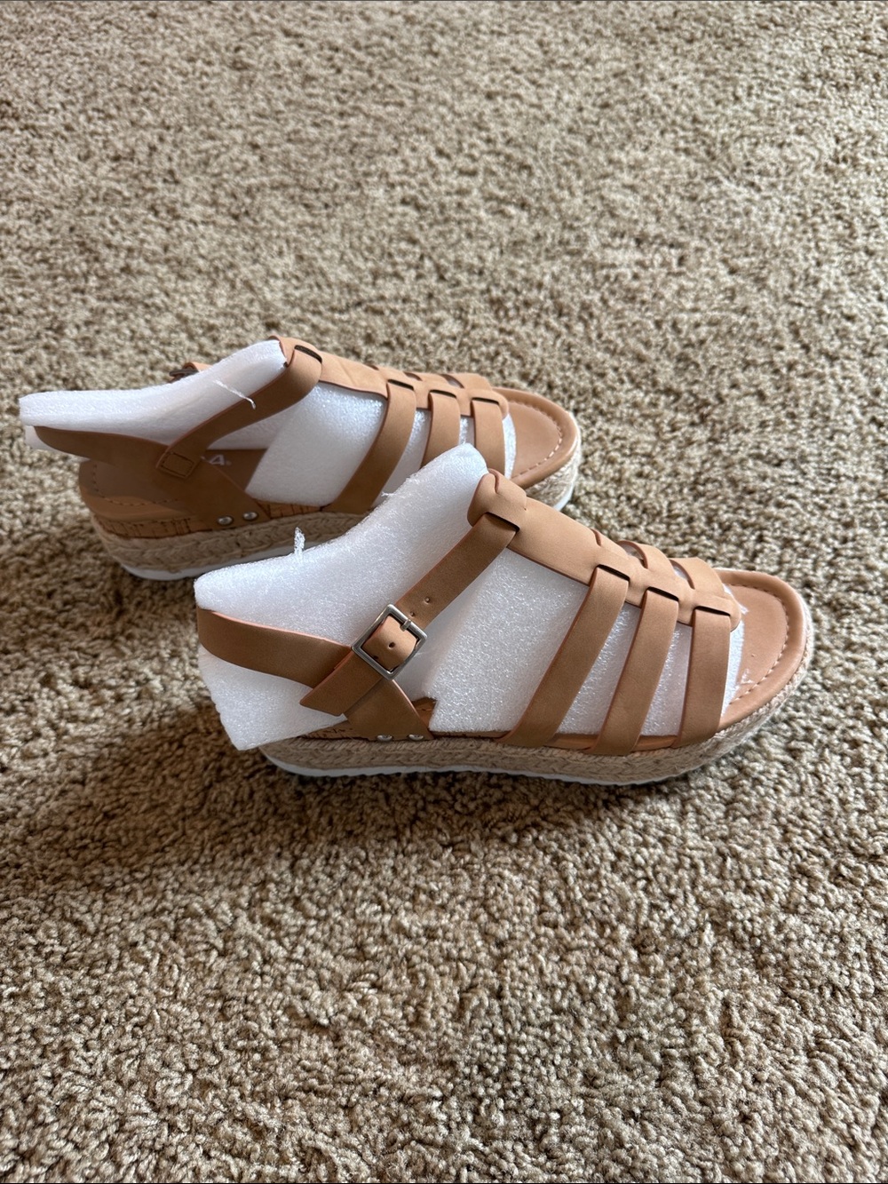 Trader Wedge Sandal - Picture 4 of 7